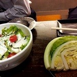 四文屋 自由が丘店 - 四文屋サラダとキャベツ
