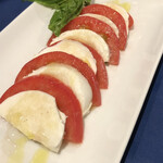 Ristorante Due by2Leoni - 水牛モッツァレラ