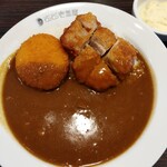 CoCo壱番屋 - ポークカレー+パリパリチキン+ハーフクリームコロッケ+半熟タマゴタルタルソース