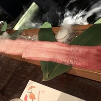 牛牛 西麻布 総本店 - 特上スライスタン