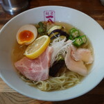 麺屋 一八 - 梅しそ鶏冷やしらぁ麺(1,100円)