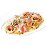 [Seasonally limited] Prosciutto and bacon carbonara