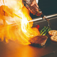 【個室確約プラン　飲み放題付き】ホテル最上階の非日常の空間で最上級の鉄板料理を