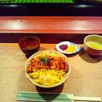 Anago Chirashi Komachi - 