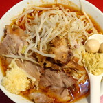 ラーメン二郎 - ラーメン半分＋ニンニク多め＋ショウガ半分SK