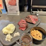 赤身肉ステーキダイナー アカウシ - 