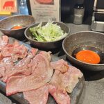 赤身肉ステーキダイナー アカウシ - 