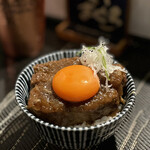 酒肴場 屯 - 本日限定豚バラ角煮丼¥350