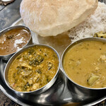南インド料理店 ボーディセナ - 3種のカレー
