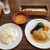 レストラン シン - ハンバーグ日本風（200g）¥1500　　ライス、味噌汁付き　　
ライス中盛り+¥100、大盛り+¥200