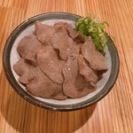 Taishuu Horumon Yakiniku Kemuriki - 