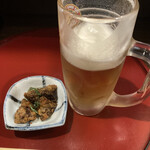 Wagokoro Izakaya Nagamachi Hesonowo - お通しと乾杯ビール