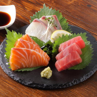 串カツ以外も絶品！バリエーション豊かなメニュー