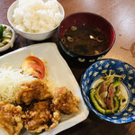 家庭料理居酒屋 よってって - ♪ユーリンチー定食¥500