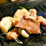 焼肉ホルモン 在市 - 