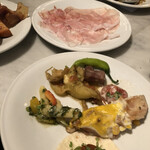 MORETHAN TAPAS LOUNGE - 