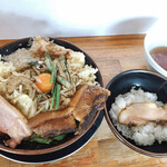 麺屋　たか - 追い飯（税込100円）まぜそばはスープ付きです。