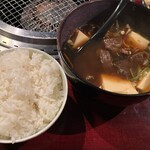 NO.1 焼肉しゃぶしゃぶ 食べ放題 - 牛すじ煮込み定食