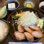 とんかつとん亭 - ヒレカツ定食1,600円(税込)