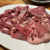 羊肉炭火焼 肉汁屋