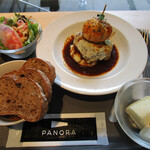PANORA kitchen of the seasons - 洋食屋さんの粗挽きハンバーグ