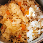 手打ちそば 草戸庵 - 炊き込みご飯