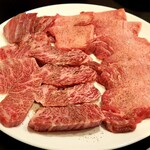 花田流焼肉 炭家 - 