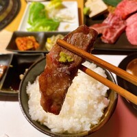 近江うし焼肉 にくTATSU 銀座店 - 
