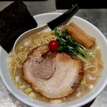 麺 やまらぁ - 