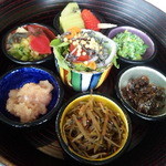 小鉢がたっくさん