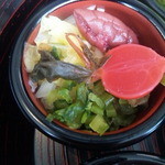 レストランKEI - ちっちゃい赤カブがかわいいお漬物