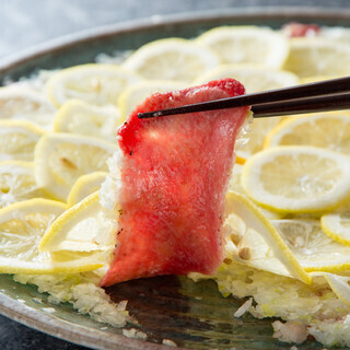 【見た目も華やか】五感で楽しめる逸品をお愉しみくださいませ！