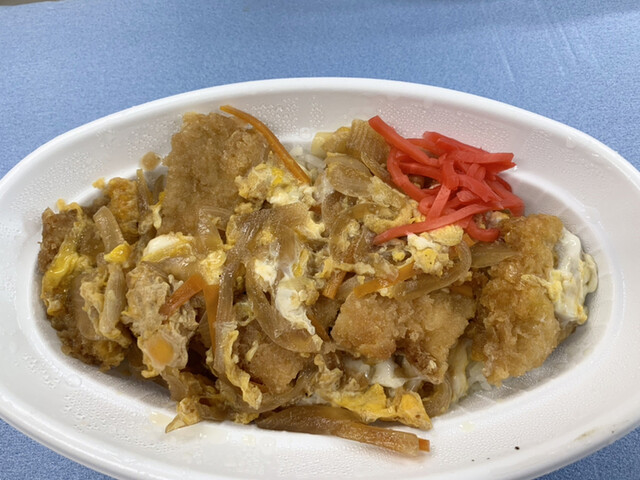 和～ちゃんち - 中野栄（食堂）の写真