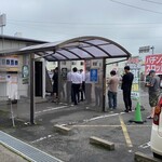 つけ麺 うまづら - 8月（水）12:50、外待ち15名！