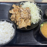 tsuganishikatapa-kinguerianoborifu-doko-to - 生姜焼定食　950円