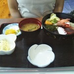 旬処 魚鮮 - 海鮮丼1000円