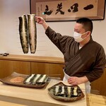 勢麟 - 巨大な天然海鰻