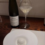カツレツMATUMURA - 甘口の白ワインはヨーグルトのソルベと。
