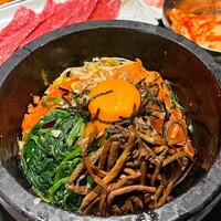 焼肉の龍園 小倉本店 - 