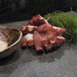 寿し屋の華八 - 甘みのあるタコ