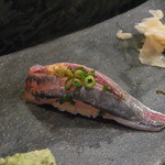 寿し屋の華八 - あじの握り