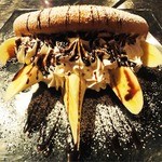 CAFE RESTAURANT GARAGE