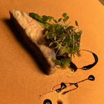 薫 HIROO - 伊東産の黒ムツです。この肉厚さ。でっかい魚体のようです