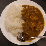 Spicy Curry すぎもん - マディアム（Madhyam）サイズのスパイシーチキンカレー