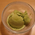 Yoshizushi - レディースサービスの抹茶アイス