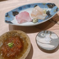 鮨 若尊 - お刺身:メヌケと白ミル貝