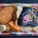 ゲンキー - 料理写真:チキン照焼のせ弁当（198円＋税）