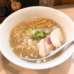 貝出汁らぁ麺 燈や - 