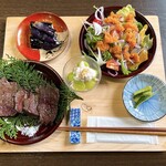 ヤマワラウ - 料理写真:もみじ肉もも炭焼き定食