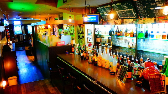 cafe & darts Kuroneko Ya